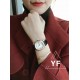 实拍《YF》萧邦(五钻小号无日历)HAPPY DIAMONDS 七彩圣诞主题 符合接下来圣诞跨年的气氛 每一颗钻石都是最好的礼物 心向自由 与快乐不期而遇。 实拍《YF》萧邦(五钻小号无日历)HAPPY DIAMONDS 七彩圣诞主题 符合接下来圣诞跨年的气氛 每一颗钻石都是最好的礼物 心向自由 与快乐不期而遇。