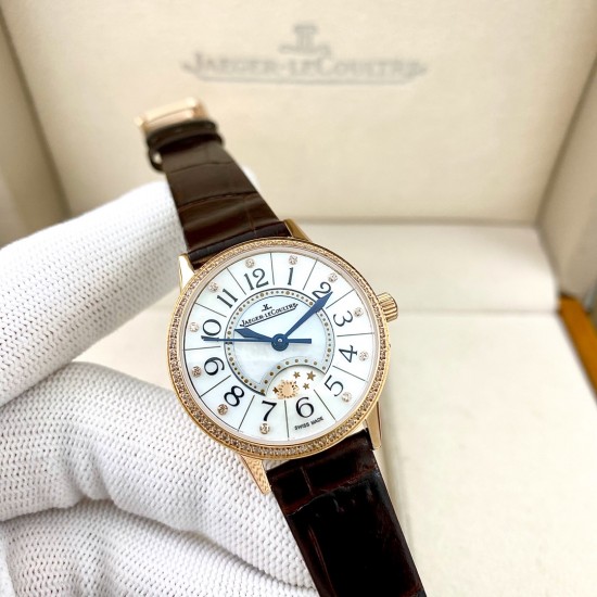 JAEGER-LECOULTRE积家女款RENDEZ-VOUS约会系列。尺寸：29mm搭载日本进口全自动机械机芯  正品版本机芯主版  功能：日夜星晨、时分秒显示功能 ，展现出昼的灿烂与夜的浪漫(刚刚的相遇，[玫瑰]刚刚的缘分，[爱心]刚刚的时间，愿幸福快乐与您相伴)