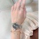 实拍 UVS正品开模!欧米茄碟飞系列424.10.33.20.55.002 装海欧2892机芯,与原装2500机芯是一致的,包括了把中位的高低,调历与跳历的方向,2500的调历是往下转动日历由右向左跳动的。表壳的4条修边线,需粗磨走cnc再细磨,不是老师傅是没法磨出如此线条,和镜面般的效果的。底盖的时间之神.克洛诺斯.浮雕,是最考功夫的,底盖经过11次改模,只为追求那一份完美,耗时13个月,终于做到了原版一致的图案,精致栩栩如生。尺寸32.7mm。 实拍 UVS正品开模!欧米茄碟飞系列424.10.33.20.55.002 装海欧2892机芯,与原装2500机芯是一致的,包括了把中位的高低,调历与跳历的方向,2500的调历是往下转动日历由右向左跳动的。表壳的4条修边线,需粗磨走cnc再细磨,不是老师傅是没法磨出如此线条,和镜面般的效果的。底盖的时间之神.克洛诺斯.浮雕,是最考功夫的,底盖经过11次改模,只为追求那一份完美,耗时13个月,终于做到了原版一致的图案,精致栩栩如生。尺寸32.7mm。