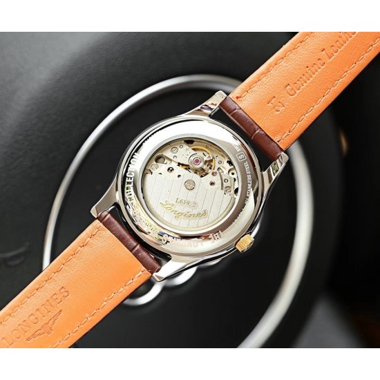 品牌： 浪琴-LONGINES  100米防水 类型：[酷]男士腕表表壳：316精钢（做工优质)表带：进口小牛皮/316精钢(两种可选)机芯：日本进口8215全自动机械机芯（走时稳定）玻璃：高级双卜蓝宝石镜面(防划花)尺寸：直径40mm，厚度12mm