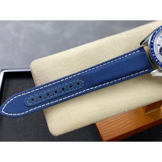OMEGA 欧米茄 超霸系列!310.32.42.50.02.001“满配版”史努比50周年纪念腕表本次V4版本具体升级如下:1:表壳两侧的倒角以及拉丝打磨均做到和原版一致。2:圈口的陶瓷圈做工颜色均跟原版一致。3:机芯采用3861手动上链跟原版一致,机芯经过多方面升级改良比之前更加稳定。4:此次钢带款是按照国外官网原版开模打造,真正做到1比1对版。5:附带至臻天文台认证卡,同步感应直达官网对应表款!N1出品、带你进入最完美史努比太空遨游! OMEGA 欧米茄 超霸系列!310.32.42.50.02.001“满配版”史努比50周年纪念腕表本次V4版本具体升级如下:1:表壳两侧的倒角以及拉丝打磨均做到和原版一致。2:圈口的陶瓷圈做工颜色均跟原版一致。3:机芯采用3861手动上链跟原版一致,机芯经过多方面升级改良比之前更加稳定。4:此次钢带款是按照国外官网原版开模打造,真正做到1比1对版。5:附带至臻天文台认证卡,同步感应直达官网对应表款!N1出品、带你进入最完美史努比太空遨游!