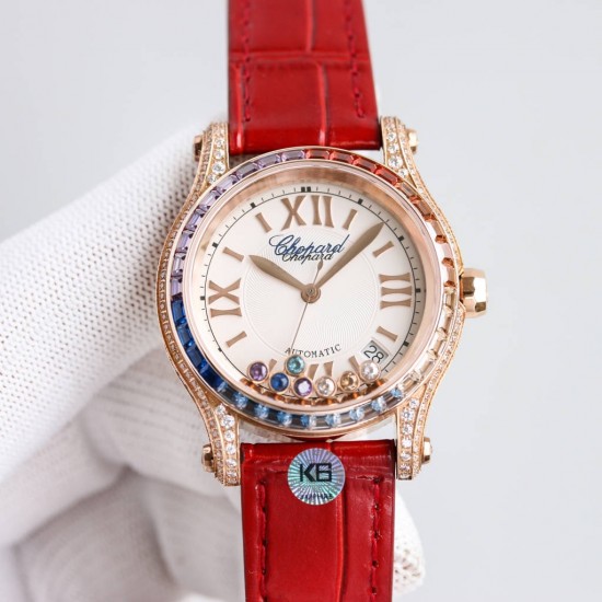 萧邦新款chopard Happy Sport系列之彩钻腕表,以精钢搭配钻石,凝固刹那时刻,绽放隽永气质!精彩细节:1⃣️搭载与众不同的珍珠贝母字面,纹理和放射出来的光晕实属完美。2⃣️表盘搭配7颗快乐彩钻,采用施华洛世奇水晶,颗颗饱满闪烁!每一个颗的底座都是精雕细琢,以求实现正品钻珠那一致的旋转运动的效果!3⃣️壳套316L精钢表壳两侧均镶嵌顶级施华洛世奇水晶,颗颗火彩熠熠,色泽白净透亮4⃣️搭配海鸥2892机芯机械!AN Factory精品之作 时间总让人惊喜不断 您绝对值得拥有!欢迎您的品鉴! 萧邦新款chopard Happy Sport系列之彩钻腕表,以精钢搭配钻石,凝固刹那时刻,绽放隽永气质!精彩细节:1⃣️搭载与众不同的珍珠贝母字面,纹理和放射出来的光晕实属完美。2⃣️表盘搭配7颗快乐彩钻,采用施华洛世奇水晶,颗颗饱满闪烁!每一个颗的底座都是精雕细琢,以求实现正品钻珠那一致的旋转运动的效果!3⃣️壳套316L精钢表壳两侧均镶嵌顶级施华洛世奇水晶,颗颗火彩熠熠,色泽白净透亮4⃣️搭配海鸥2892机芯机械!AN Factory精品之作 时间总让人惊喜不断 您绝对值得拥有!欢迎您的品鉴!