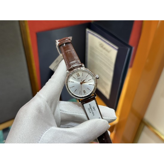IWC波涛菲诺系列,型号IW458112,37mm表径,美洲鳄鱼皮表带,紫气东来,时尚富贵!9015进口自动上链机芯,42小时动力储备,防眩目蓝宝石玻璃 IWC波涛菲诺系列,型号IW458112,37mm表径,美洲鳄鱼皮表带,紫气东来,时尚富贵!9015进口自动上链机芯,42小时动力储备,防眩目蓝宝石玻璃