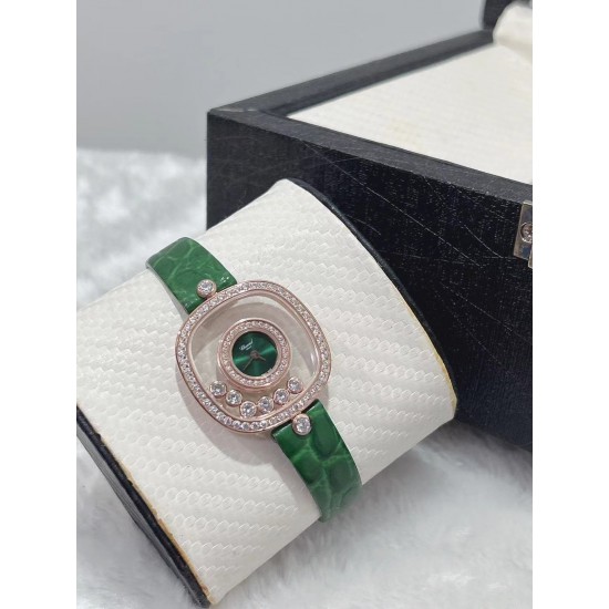 品牌：Chopard-萧邦最新款方形Happy Diamonds❤️瑞士原厂石英机芯 五颗快乐钻石在表盘自由流动  电镀18k金好货不等人哦～[机智]