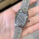 实拍 小红书强推 新色 FranckMuller 法兰克穆勒腕表是世界最知名的高级腕表品牌之一,也是无数男女明星的热捧之物。小酒桶型上手更潮,瑞士石英,表壳后盖桥形设计,贴手型 316上等精钢.尺寸26mm 实拍 小红书强推 新色 FranckMuller 法兰克穆勒腕表是世界最知名的高级腕表品牌之一,也是无数男女明星的热捧之物。小酒桶型上手更潮,瑞士石英,表壳后盖桥形设计,贴手型 316上等精钢.尺寸26mm