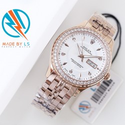 LS精品    劳力士Rolex[色][色]低调奢华[色]火爆开启上市，不显浮华的风格广受成功人士喜爱，逐渐深刻人心，并备受各界人士推重。工艺精湛，糅合尊贵、典雅和独特气质于一身，位列世界手表业之翘楚材料：316钢18k微纳米电镀金，直径41mm，进口820A机芯，28800每小时振荡次数，动力储备48小时，表带：316精钢表带，三度防水性能，返修率几乎为零，请君放心购