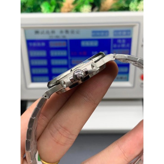 百达翡丽 鹦鹉螺 大黄蜂～