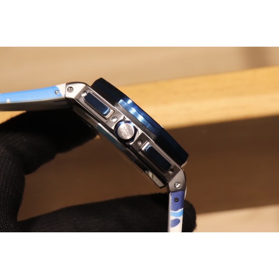 随机送迷彩橡胶带一副品牌:爱彼 Audemars Piguet系列:皇家橡树离岸型限量多功能机械腕表尺寸:44MM13MM机芯:复刻原装3126全自动机械机芯镜面:反炫光处理蓝宝石水晶玻璃材料:进口316精钢鑫表壳表带: 进口橡胶表带表扣: 原装针扣(H厂出品,市场最高版本,超高品质,超A做工,非市场普通货,硬汉必备神器) 随机送迷彩橡胶带一副品牌:爱彼 Audemars Piguet系列:皇家橡树离岸型限量多功能机械腕表尺寸:44MM13MM机芯:复刻原装3126全自动机械机芯镜面:反炫光处理蓝宝石水晶玻璃材料:进口316精钢鑫表壳表带: 进口橡胶表带表扣: 原装针扣(H厂出品,市场最高版本,超高品质,超A做工,非市场普通货,硬汉必备神器)