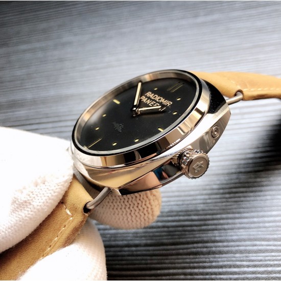 品牌:沛纳海--PANERAI 系列:PAM00425 类型:男士顶级腕表 机芯:全自机动械机芯 表壳:316L精表钢壳 镜面:矿强物化玻璃 皮带:进口真牛皮表带 三杰卓非越凡 尽显男士魅尺力寸:直径44mm 厚度16mm。 品牌:沛纳海--PANERAI 系列:PAM00425 类型:男士顶级腕表 机芯:全自机动械机芯 表壳:316L精表钢壳 镜面:矿强物化玻璃 皮带:进口真牛皮表带 三杰卓非越凡 尽显男士魅尺力寸:直径44mm 厚度16mm。