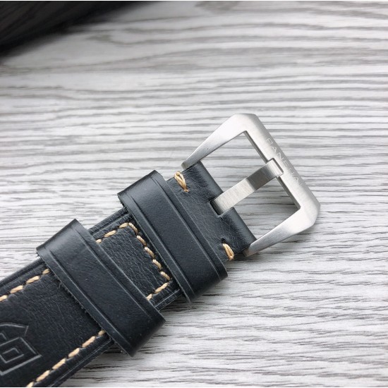 沛纳海--PANERAI 隆重登场 沛纳海一直深受男士喜欢 因为他具有独特风味 戴上手的的手感非常悦目 凸显出男士的魅力 采用全自动机械机芯 ,316精钢表壳,水晶蓝光玻璃镜面敖,手表尺寸44mm,进口小牛皮材质表带 沛纳海--PANERAI 隆重登场 沛纳海一直深受男士喜欢 因为他具有独特风味 戴上手的的手感非常悦目 凸显出男士的魅力 采用全自动机械机芯 ,316精钢表壳,水晶蓝光玻璃镜面敖,手表尺寸44mm,进口小牛皮材质表带