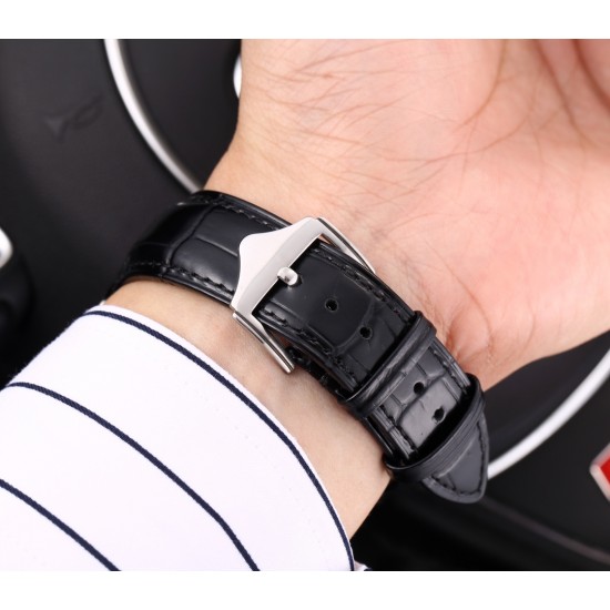 实物拍摄品牌：百达翡丽-PATEK PHILPPE 类型：[酷]男士腕表表壳：316精钢（做工优质）表带：进口小牛皮/316精钢(两种可选)机芯：进口8215全自动机械机芯(走时稳定)材料：高级强化镀膜镜面尺寸：直径40mm 厚度12.5mm