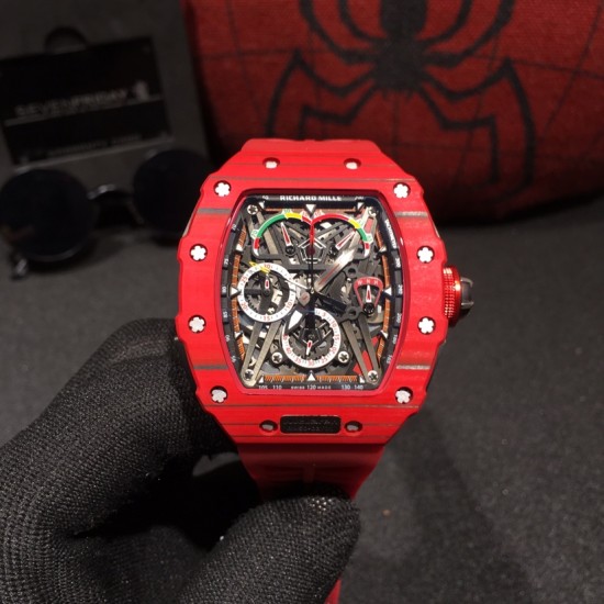 理查德米勒 Richard Mille⌚️碳纤维壳43*50毫米 一如既往防水胶带配原装折叠扣极具个性与夸张的表壳表盘设计只为遇见个性独特的你 一如既往的酷 理查德米勒 Richard Mille⌚️碳纤维壳43*50毫米 一如既往防水胶带配原装折叠扣极具个性与夸张的表壳表盘设计只为遇见个性独特的你 一如既往的酷
