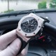 男款⌚️品牌:爱彼-AP皇家橡树 五针多功能男士石英腕表,高级蓝宝石镜面,全自动进口多功能计时跑秒石英机芯,走时稳定0时差 配备顶级316L精钢钢壳,原装天然橡胶表带,搭配原装扣 尺寸43mm,三杰精心推荐男士多功能计时跑秒石英腕表 SJ为你精心打造超真实实物图拍摄 让你超真实实物图体验 男款⌚️品牌:爱彼-AP皇家橡树 五针多功能男士石英腕表,高级蓝宝石镜面,全自动进口多功能计时跑秒石英机芯,走时稳定0时差 配备顶级316L精钢钢壳,原装天然橡胶表带,搭配原装扣 尺寸43mm,三杰精心推荐男士多功能计时跑秒石英腕表 SJ为你精心打造超真实实物图拍摄 让你超真实实物图体验