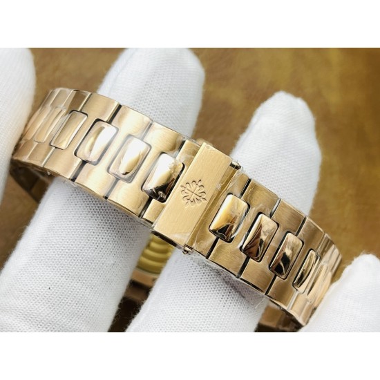 【PFF Factory2023新作品 墙裂推荐】V5升级版本 市场最高复刻 百达.翡丽PATEK PHILIPPE 优雅运动系列5711/1A鹦鹉螺!PFF震撼出品!1⃣️【机芯】全网最佳解毒方案,搭配百达.翡丽9015机改Cal.324自动上链一体机芯!精准稳定!2⃣️【表带】定制级人体工程学胶带款表带,钢带中珠是钻石型的,与正品相结合。3⃣️【直径】表壳尺寸40毫米,厚度仅9.8毫米,也与原装最接近。【PFF Factory2023匠心之作】欢迎您的品鉴 【PFF Factory2023新作品 墙裂推荐】V5升级版本 市场最高复刻 百达.翡丽PATEK PHILIPPE 优雅运动系列5711/1A鹦鹉螺!PFF震撼出品!1⃣️【机芯】全网最佳解毒方案,搭配百达.翡丽9015机改Cal.324自动上链一体机芯!精准稳定!2⃣️【表带】定制级人体工程学胶带款表带,钢带中珠是钻石型的,与正品相结合。3⃣️【直径】表壳尺寸40毫米,厚度仅9.8毫米,也与原装最接近。【PFF Factory2023匠心之作】欢迎您的品鉴