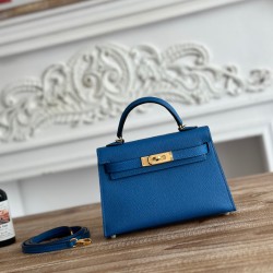 Kylie II Mini