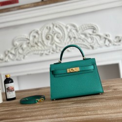 Kylie II Mini