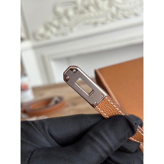 Kelly imported Epsom leather semi handmade hand sewn wax thread Kelly imported Epsom leather semi handmade hand sewn wax thread