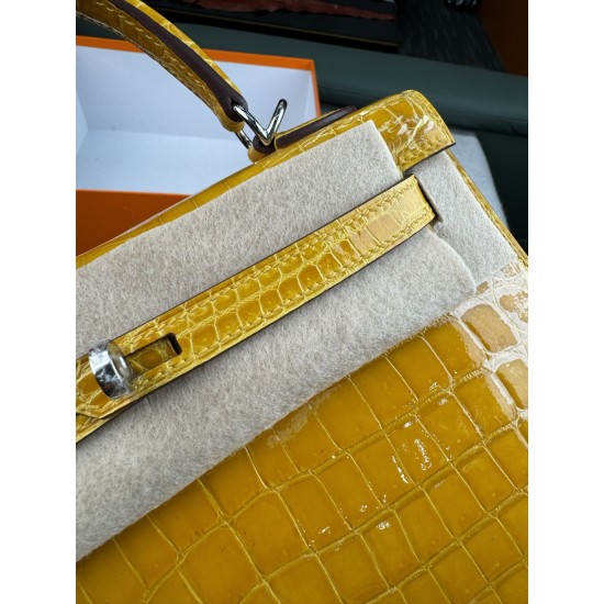 KL25 Amber Yellow Highlighting Nile Crocodile Skin Kelly 25cm