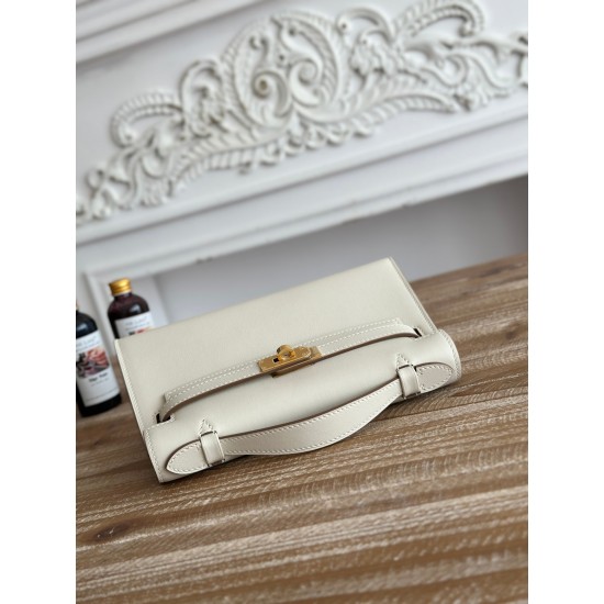 Kelly imported Epsom leather semi handmade hand sewn wax thread Kelly imported Epsom leather semi handmade hand sewn wax thread