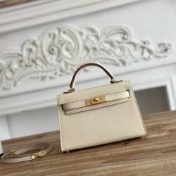 Kylie II Mini