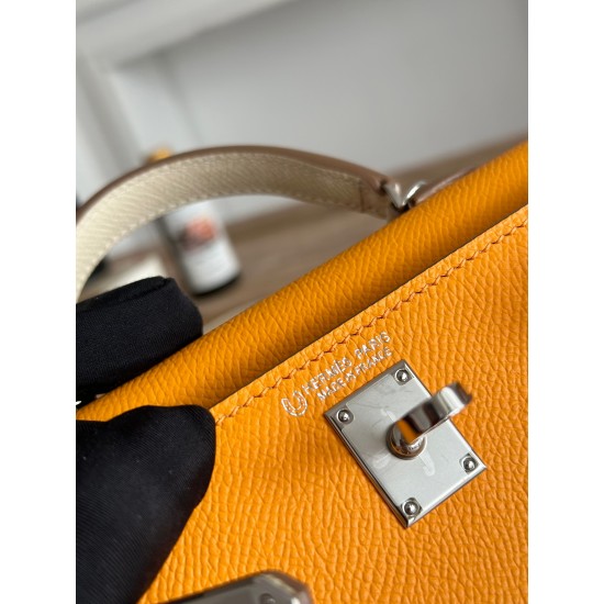 Kylie II Mini
