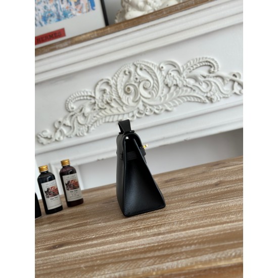 Kelly imported Epsom leather semi handmade hand sewn wax thread Kelly imported Epsom leather semi handmade hand sewn wax thread