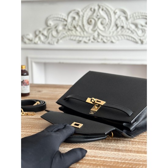Kelly imported Epsom leather semi handmade hand sewn wax thread Kelly imported Epsom leather semi handmade hand sewn wax thread