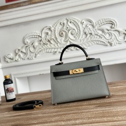 Kylie II Mini