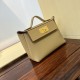 Kelly2424mini
