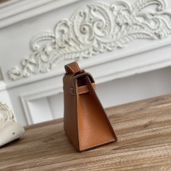 Kelly Mini 1