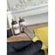 Kelly imported Epsom leather semi handmade hand sewn wax thread Kelly imported Epsom leather semi handmade hand sewn wax thread