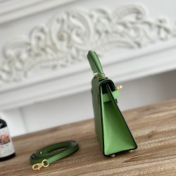 Kylie II Mini