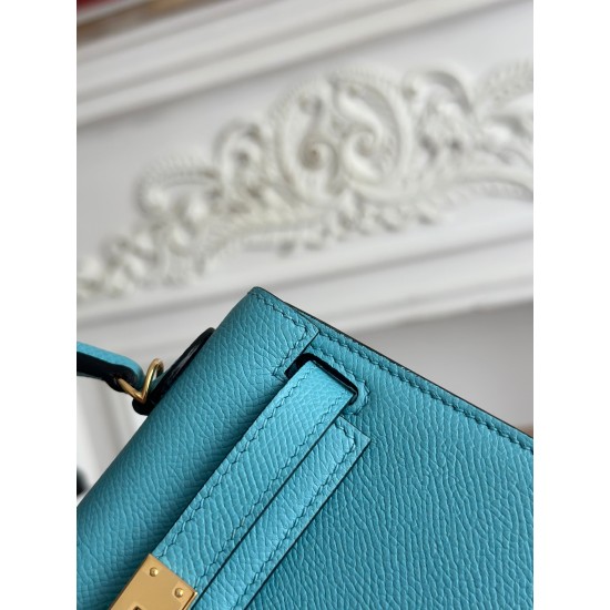 Kylie II Mini