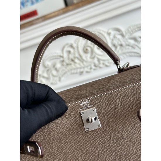 Kelly imported Epsom leather semi handmade hand sewn wax thread Kelly imported Epsom leather semi handmade hand sewn wax thread