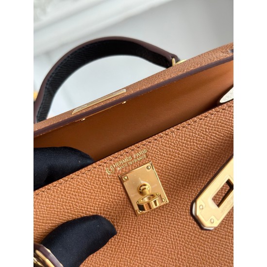 Kylie II Mini