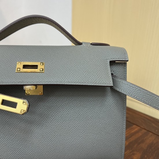 KL22 Velvet Green Kelly 1st Generation French Haas Leather Factory Epsom Original Palm Print Leather KL22 Velvet Green Kelly 1st Generation French Haas Leather Factory Epsom Original Palm Print Leather