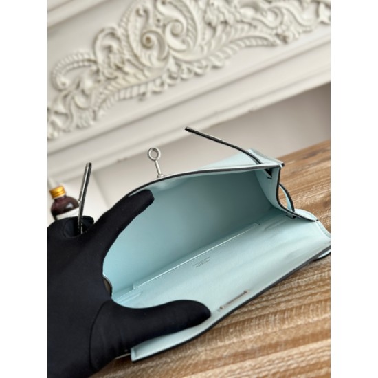 Kelly imported Epsom leather semi handmade hand sewn wax thread Kelly imported Epsom leather semi handmade hand sewn wax thread