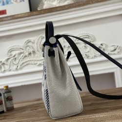 Hermes popular bag 31cm