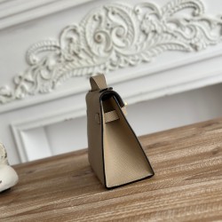 Kelly Mini 1
