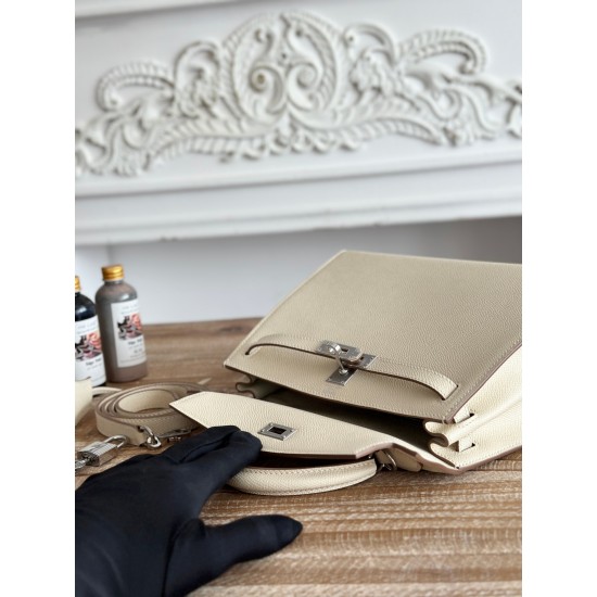 Kelly imported Epsom leather semi handmade hand sewn wax thread Kelly imported Epsom leather semi handmade hand sewn wax thread