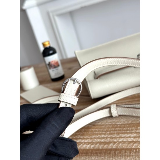 Kelly Dance Bag Evercolor calf leather