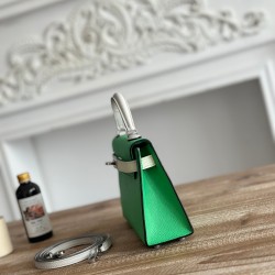 Kylie II Mini