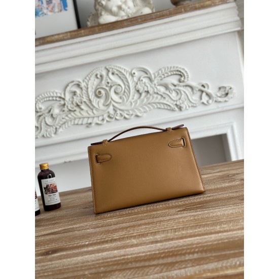 Kelly imported Epsom leather semi handmade hand sewn wax thread Kelly imported Epsom leather semi handmade hand sewn wax thread