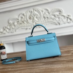 Kylie II Mini
