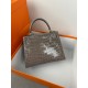 KL25 Amber Yellow Highlighting Nile Crocodile Skin Kelly 25cm