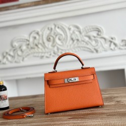 Kylie II Mini