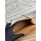 Kelly imported Epsom leather semi handmade hand sewn wax thread Kelly imported Epsom leather semi handmade hand sewn wax thread