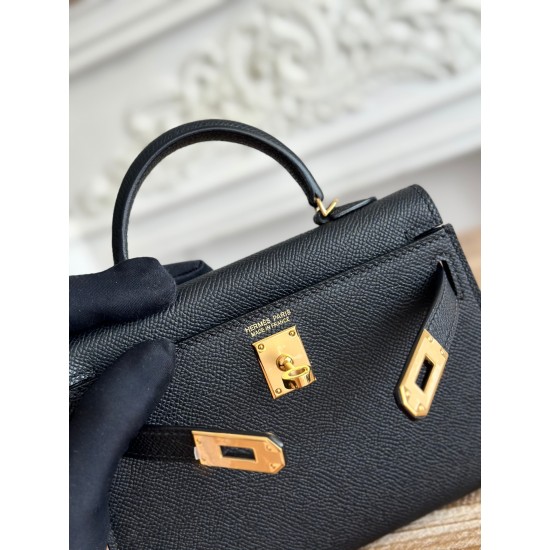 Kylie II Mini