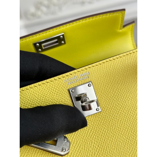Kylie II Mini