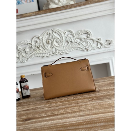 Kelly imported Epsom leather semi handmade hand sewn wax thread Kelly imported Epsom leather semi handmade hand sewn wax thread